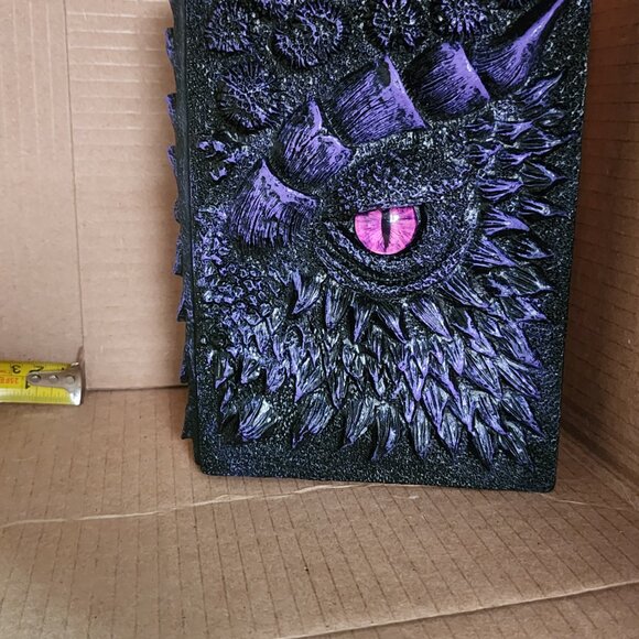 Note Book - Dragon Face - Picture 7 of 7